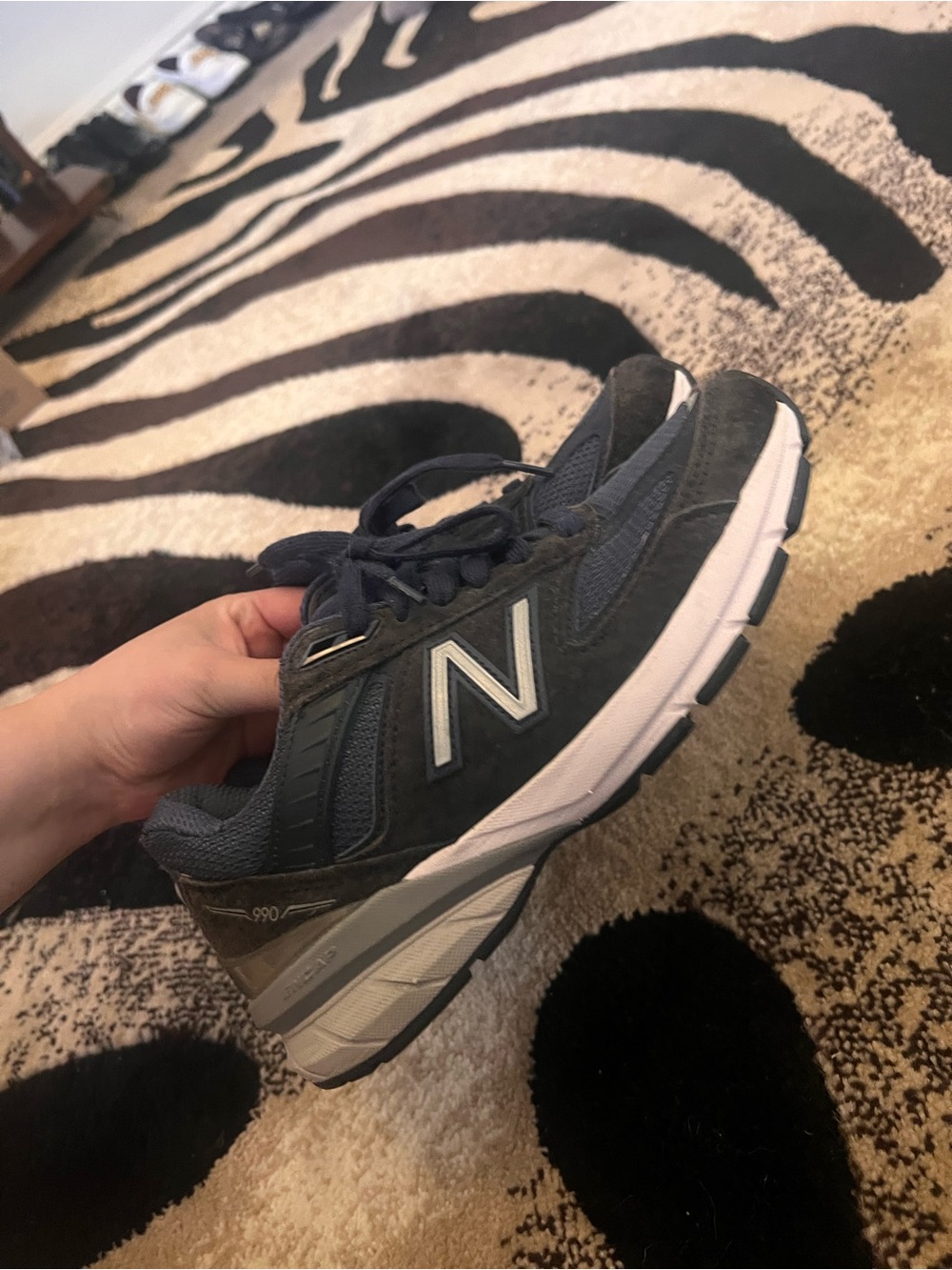New Balance 990v5 Navy Sneakers